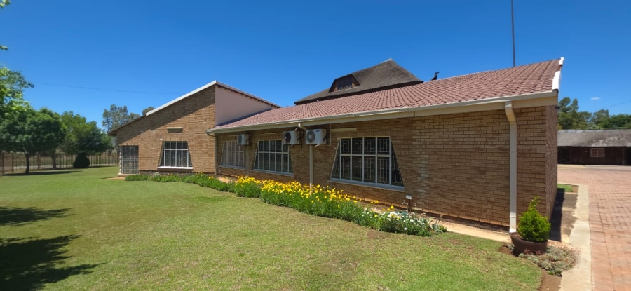 3 Bedroom Property for Sale in Ventersdorp North West
